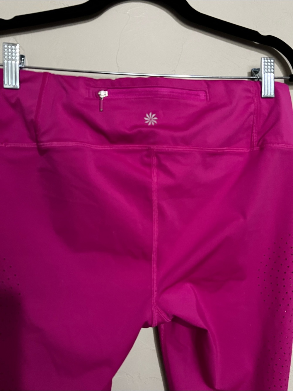 Athleta Velocity Laser Cut Fuchsia Pink High Rise Athletic Capri Leggings - Picture 7 of 9